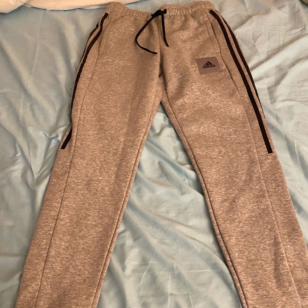 Men’s Adidas sweats